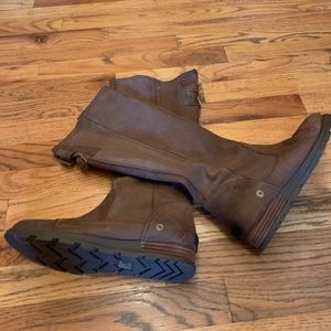 Sorel Knee High Brown Leather Boot